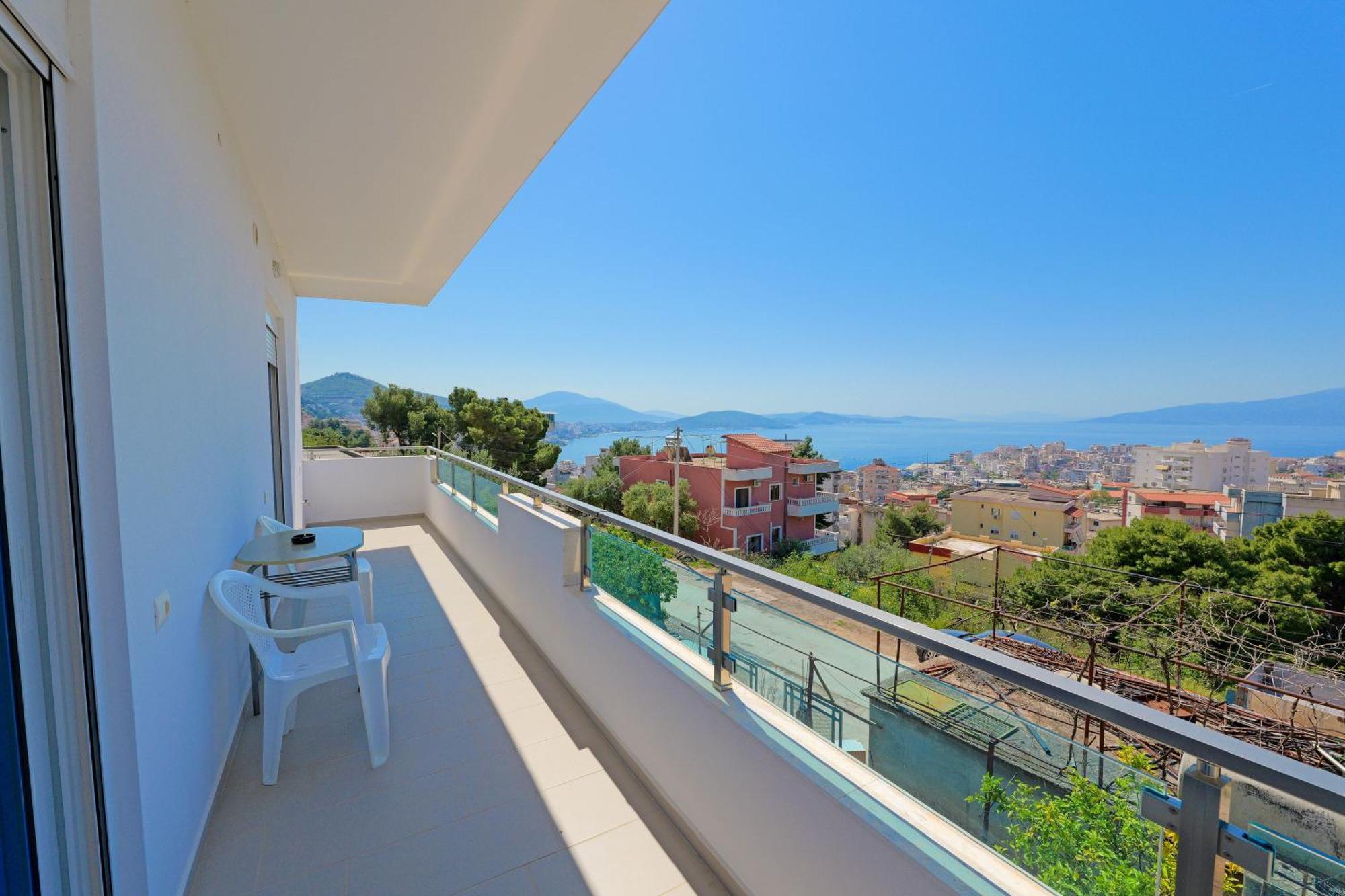 Villa E Olsi Kacupaj Sarande Luaran gambar