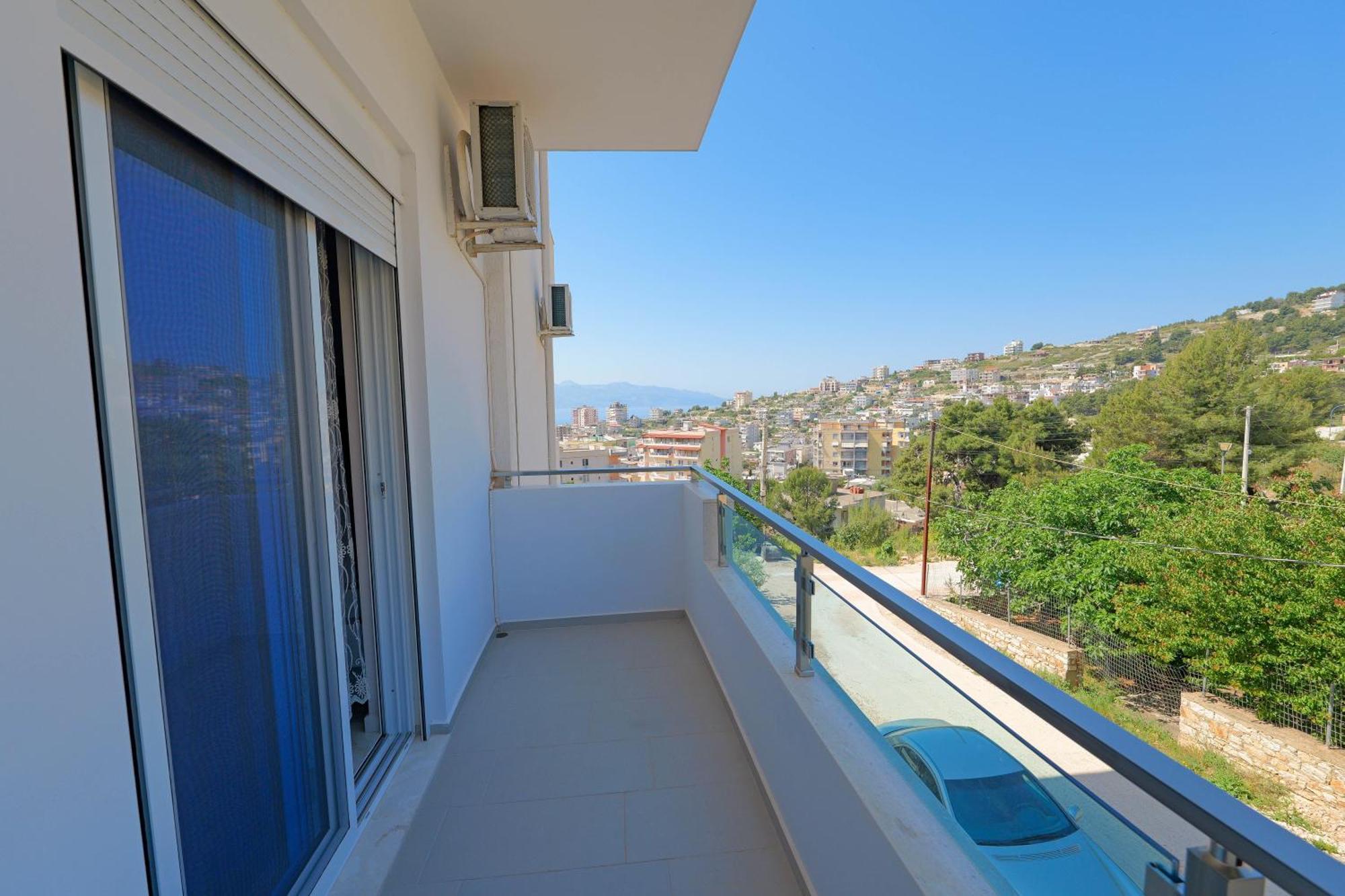 Villa E Olsi Kacupaj Sarande Luaran gambar
